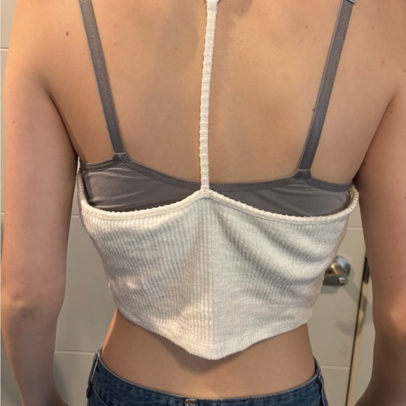 Elegant White Lace Halter Top - Picture 2 of 3